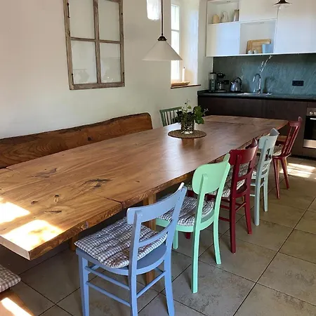 Semesterbostad Authentisches Fraenkisches Ferienhaus Mit Garten Haundorf